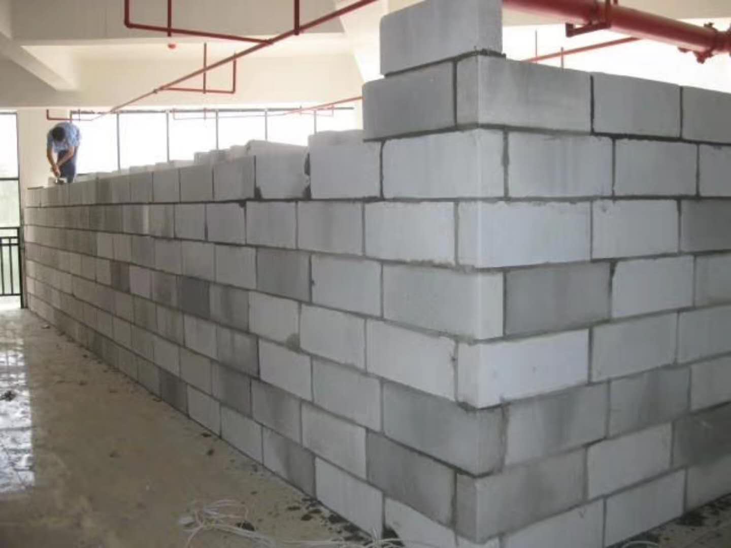 延平蒸压加气混凝土砌块承重墙静力和抗震性能的研究